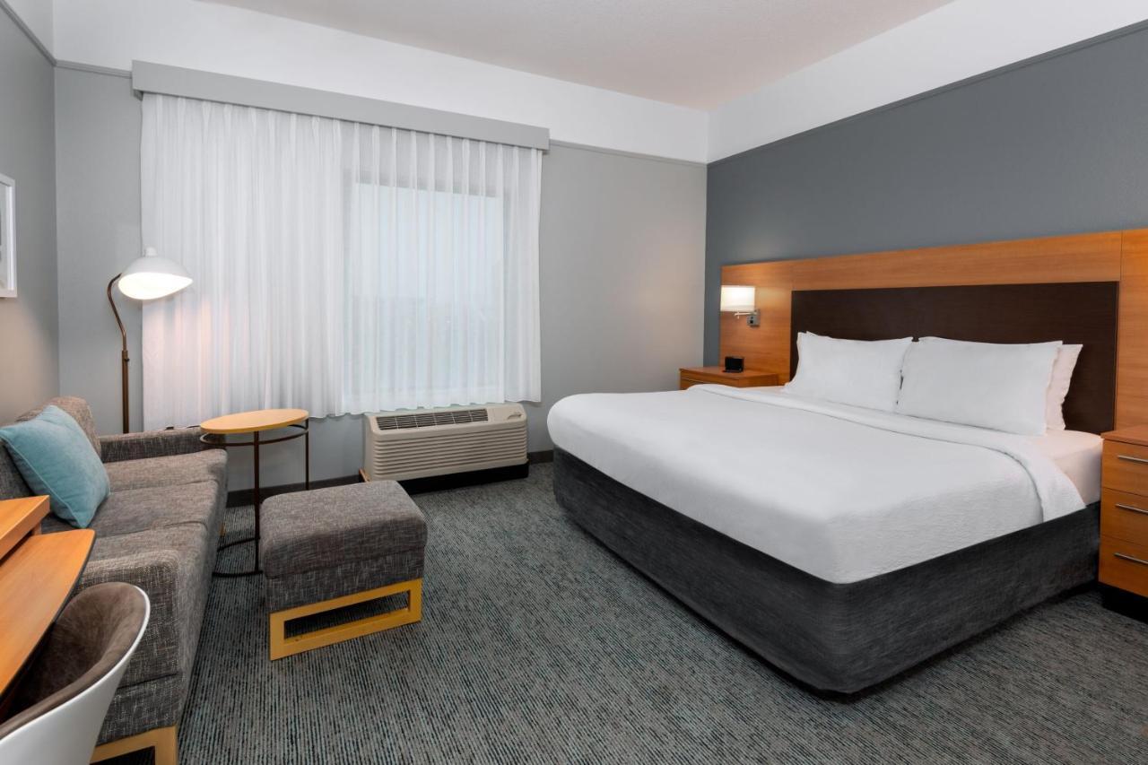 Towneplace Suites Buffalo Airport Cheektowaga Exterior foto