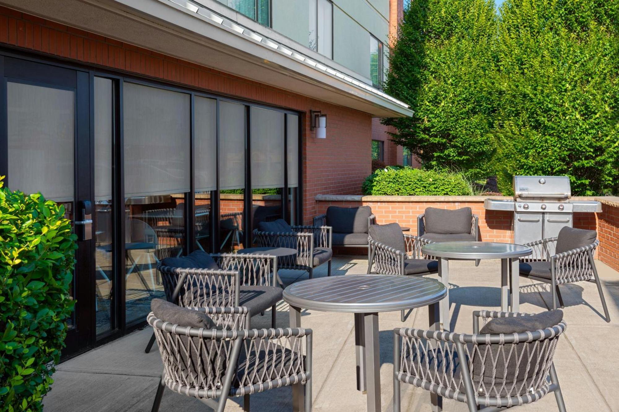 Towneplace Suites Buffalo Airport Cheektowaga Exterior foto